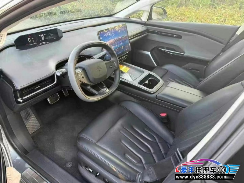 24年埃安昊铂轿车抵押车出售