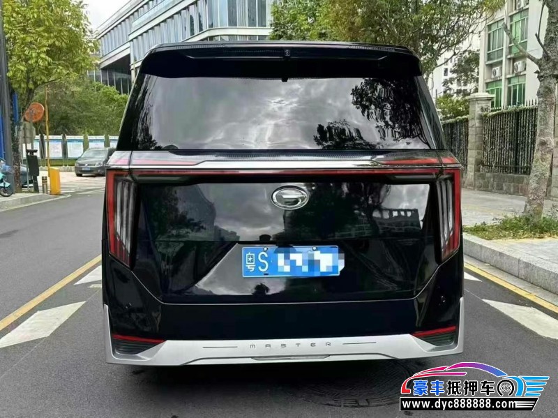 23年传祺M8轿车抵押车出售