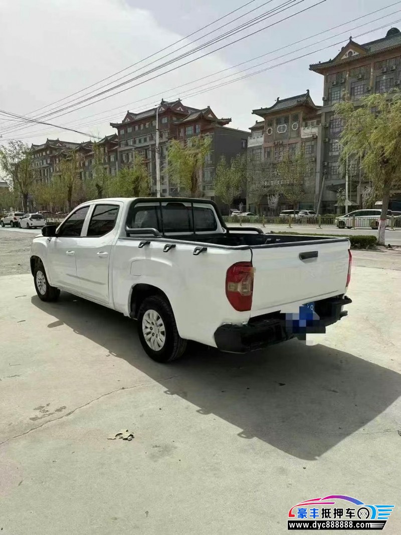 18年上汽大通T60轿车抵押车出售