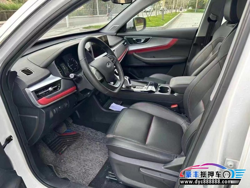 23年奇瑞瑞虎7轿车抵押车出售