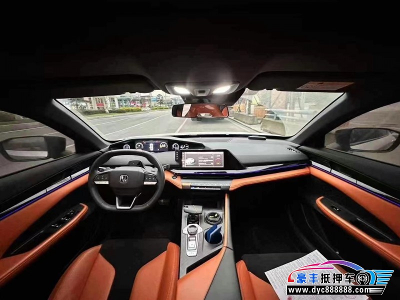 23年长安长安UNI轿车抵押车出售