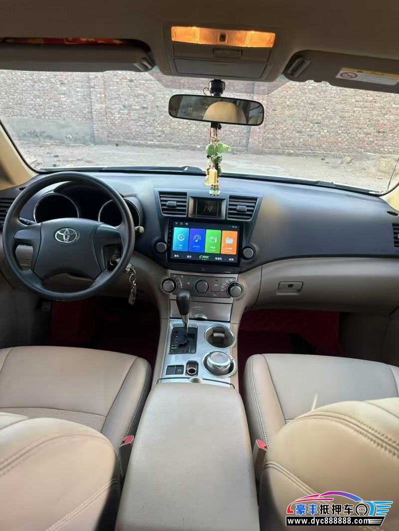 14年丰田汉兰达轿车抵押车出售