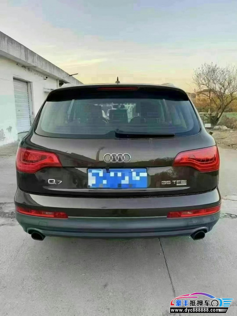 15年奥迪Q7SUV抵押车出售