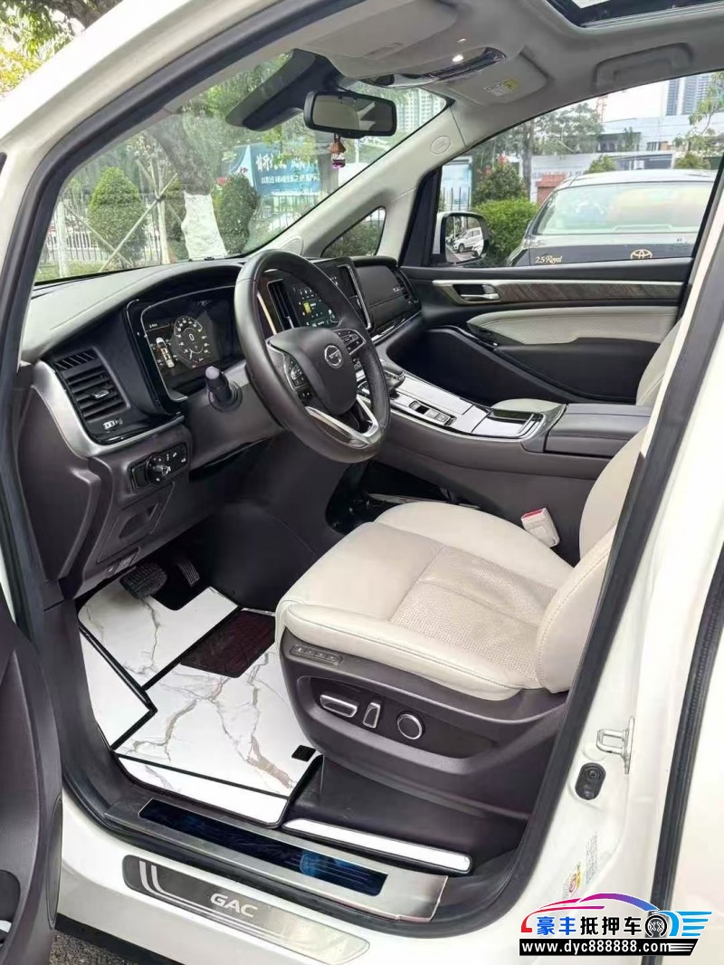 21年传祺M8轿车抵押车出售