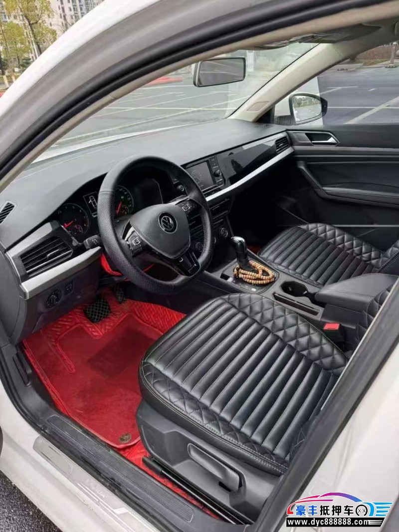 20年大众朗逸轿车抵押车出售