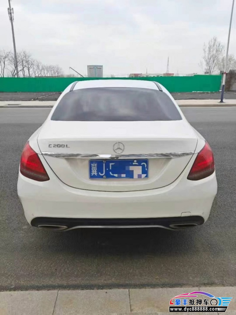 18年奔驰C轿车抵押车出售