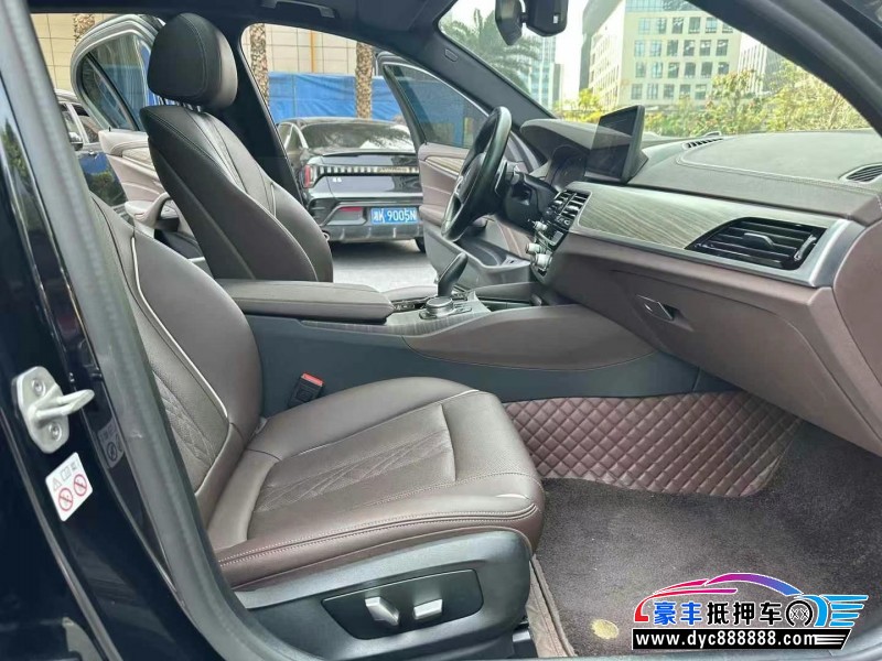 22年宝马5系轿车抵押车出售