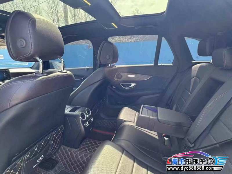 21年奔驰GLC轿车抵押车出售