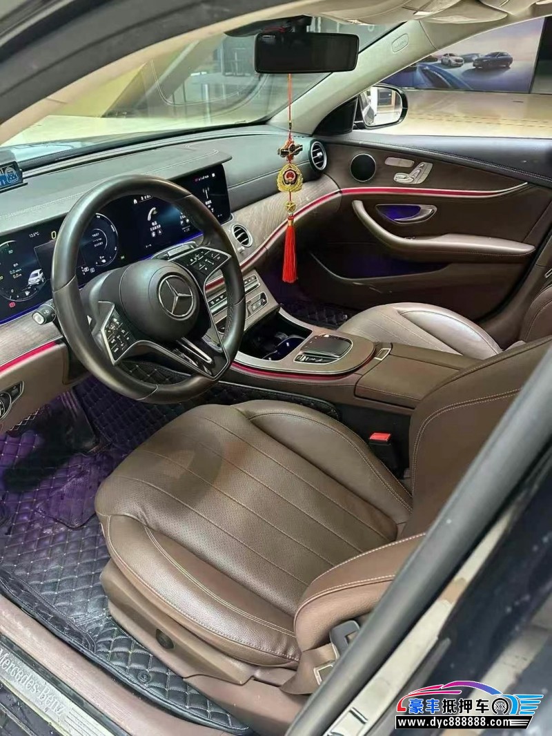 21年奔驰E轿车抵押车出售