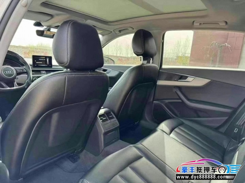 19年奥迪A4轿车抵押车出售