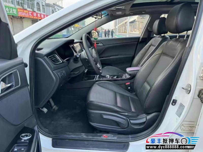 16年现代名图轿车抵押车出售