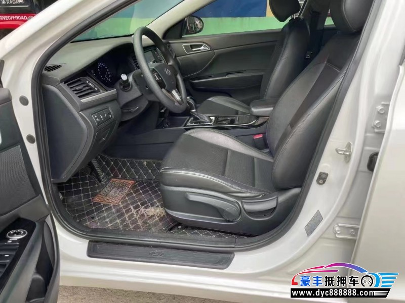 19年现代名图轿车抵押车出售