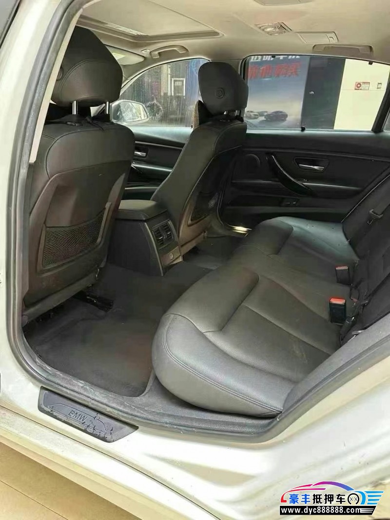 16年宝马3系轿车抵押车出售