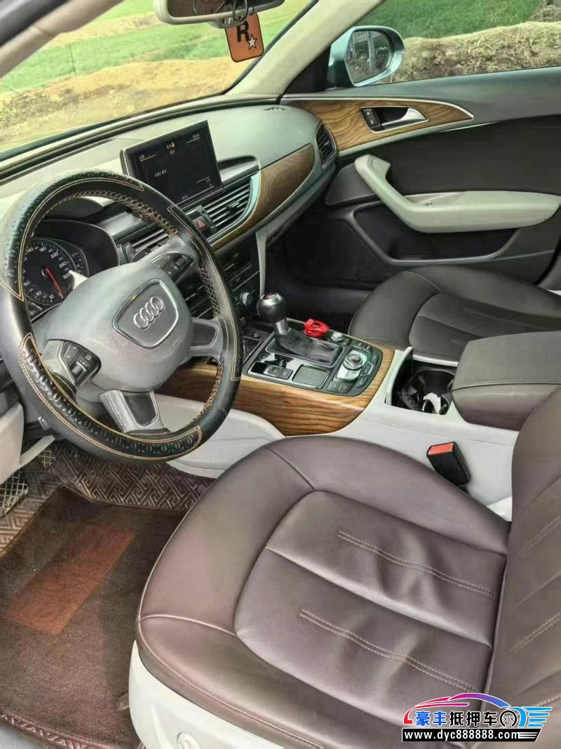 12年奥迪A6轿车抵押车出售