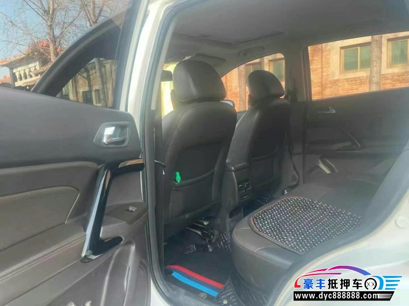 17年传祺GS4轿车抵押车出售