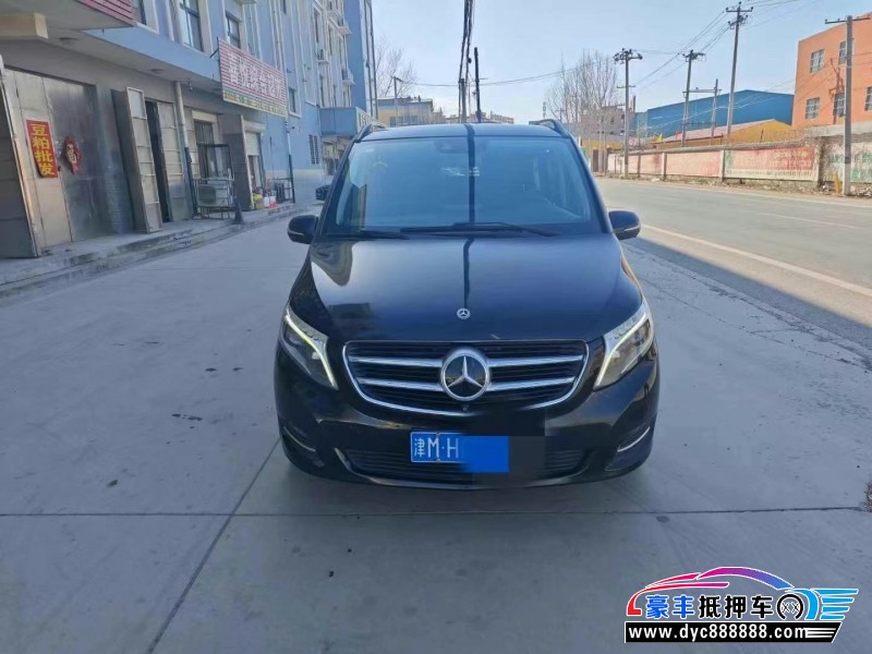 17年奔驰V轿车抵押车出售