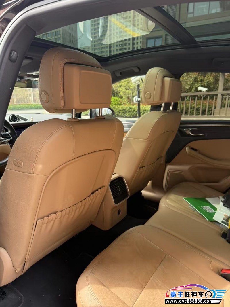 19年保时捷Macan迈凯轿车抵押车出售