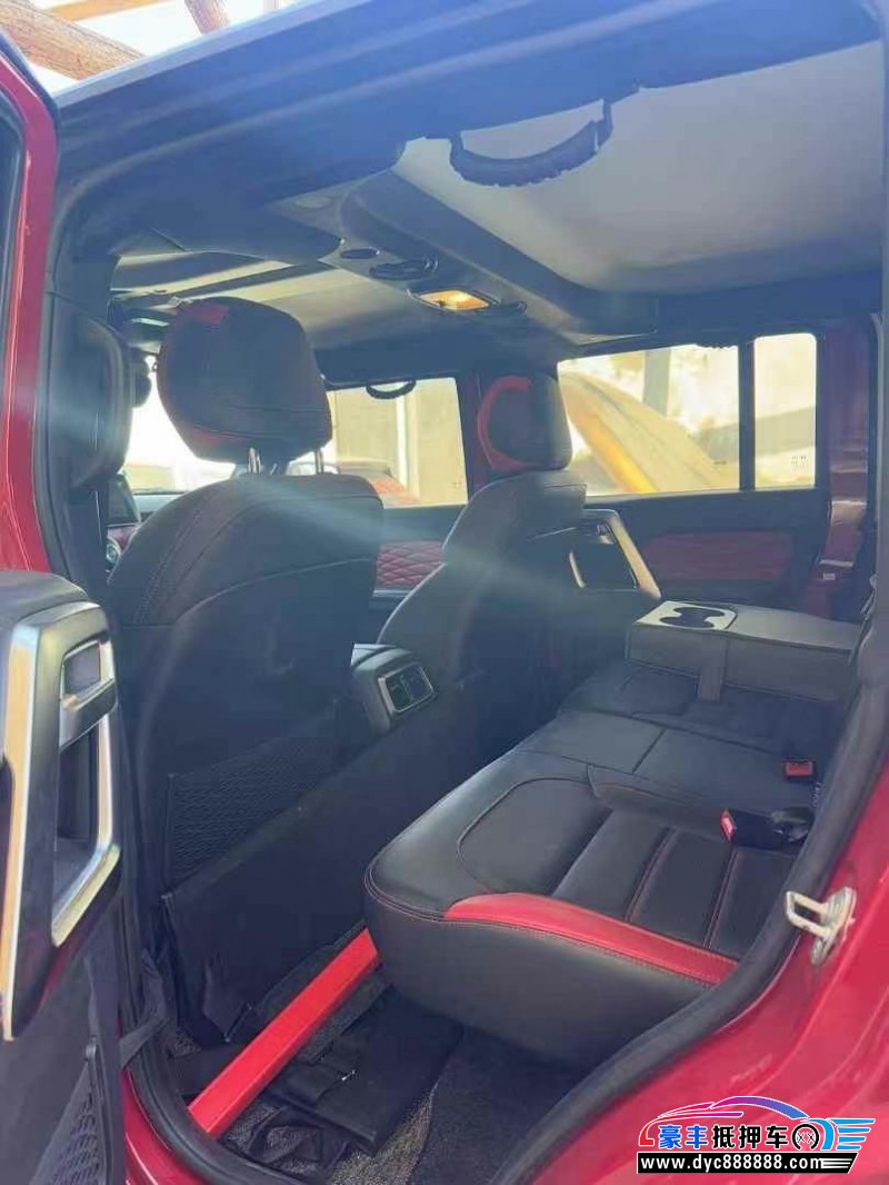 21年北京BJ40轿车抵押车出售