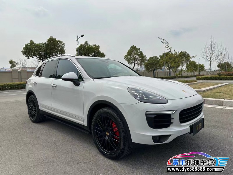 17年保时捷卡宴轿车抵押车出售