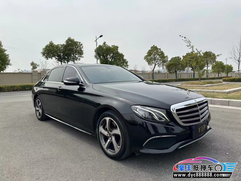 18年奔驰E轿车抵押车出售