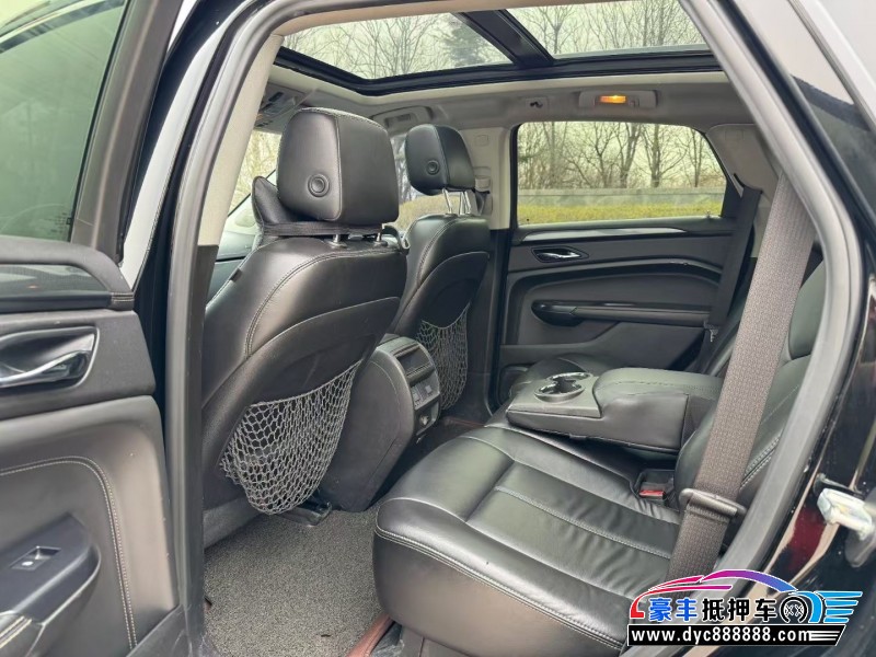 13年凯迪拉克SRX轿车抵押车出售