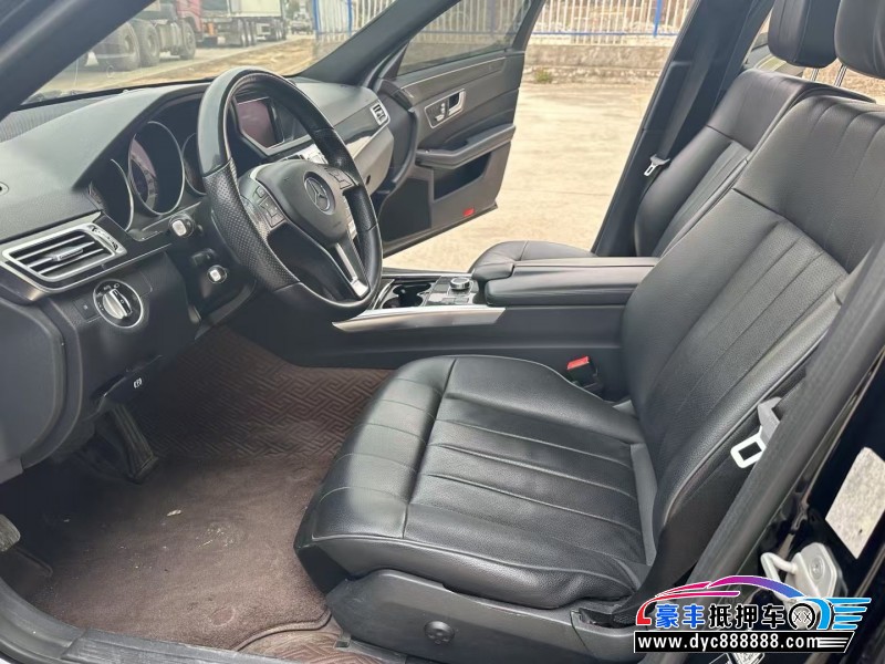 15年奔驰E轿车抵押车出售