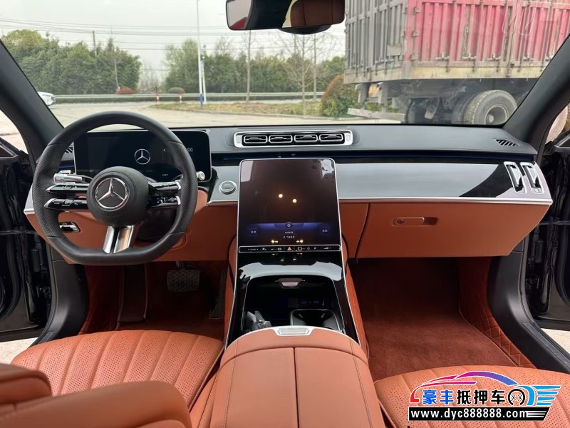 23年奔驰S轿车抵押车出售