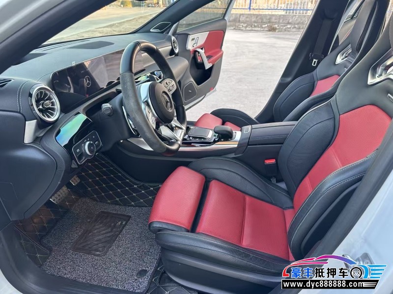 23年奔驰A级AMG轿车抵押车出售