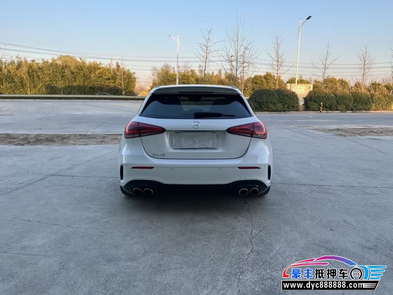 23年奔驰A级AMG轿车抵押车出售