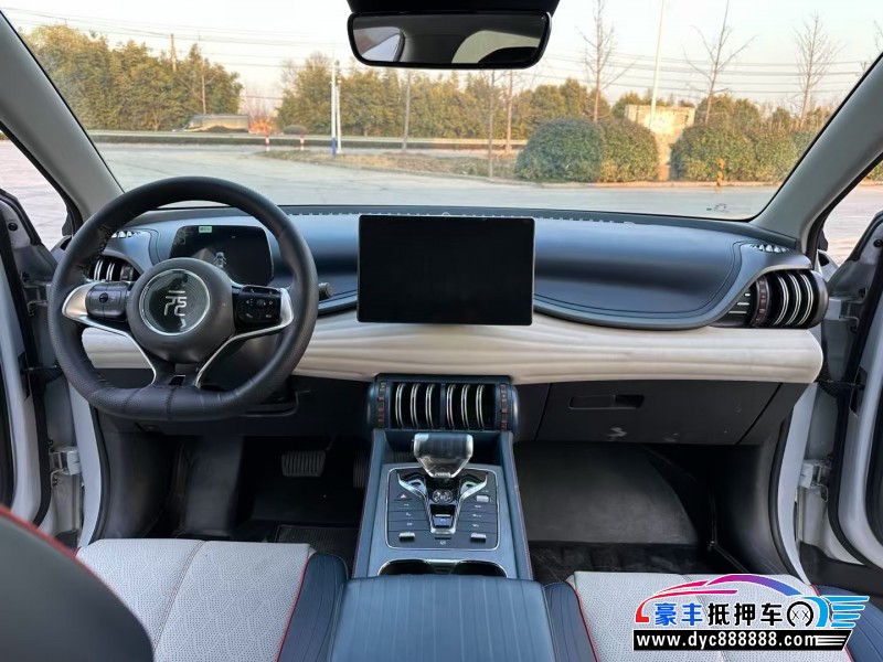 23年比亚迪元轿车抵押车出售