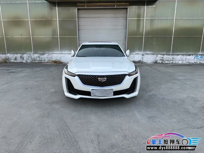 22年凯迪拉克CT5轿车抵押车出售