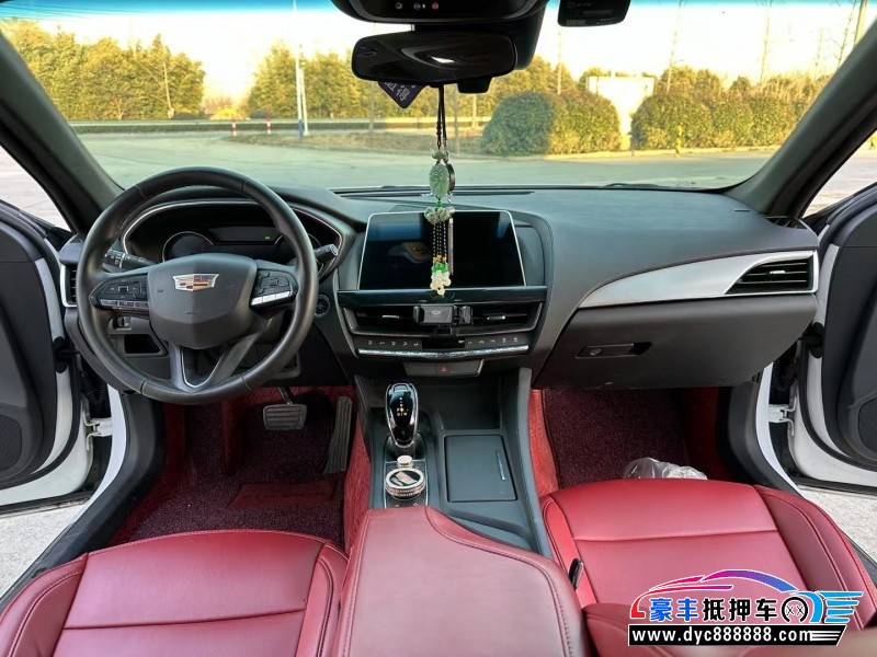 22年凯迪拉克CT5轿车抵押车出售