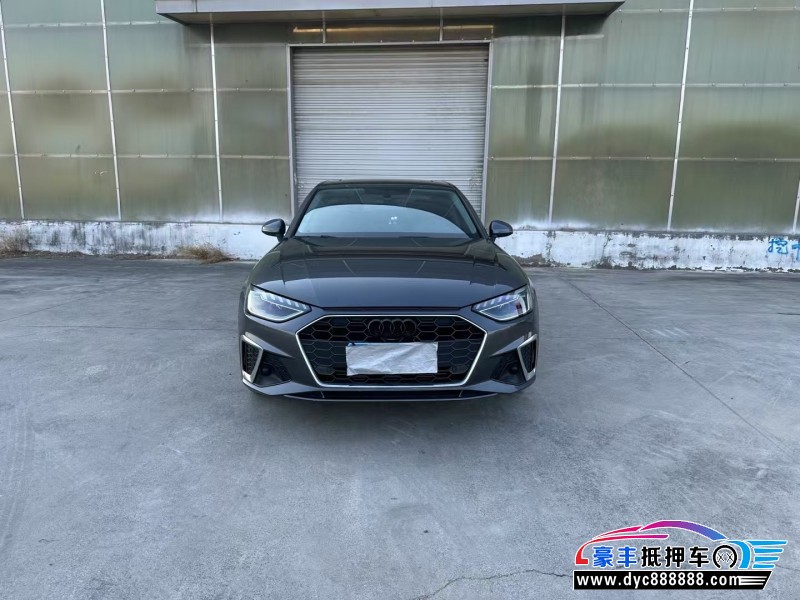 24年奥迪A4L轿车抵押车出售