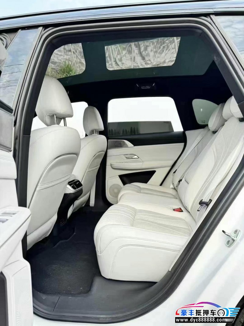 23年小鹏汽车G9轿车抵押车出售