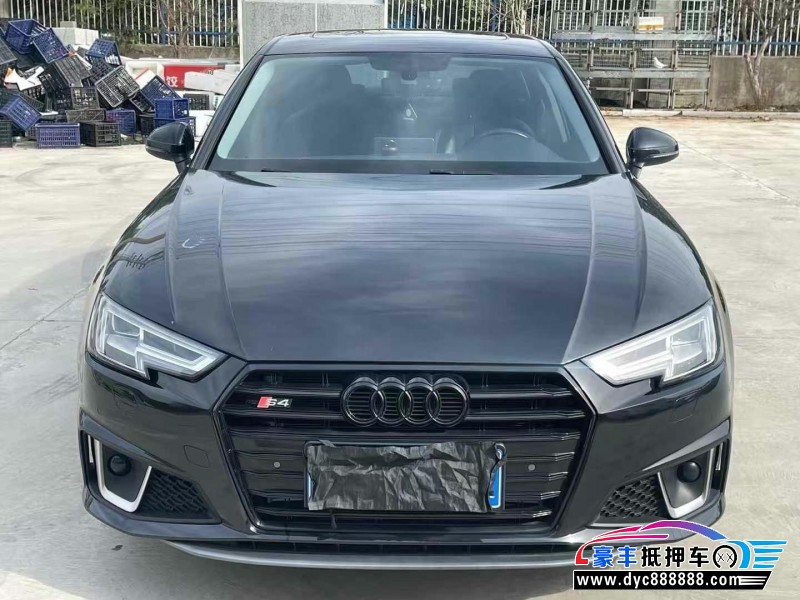 19年奥迪A4L轿车抵押车出售