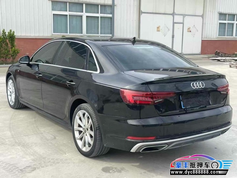 19年奥迪A4L轿车抵押车出售