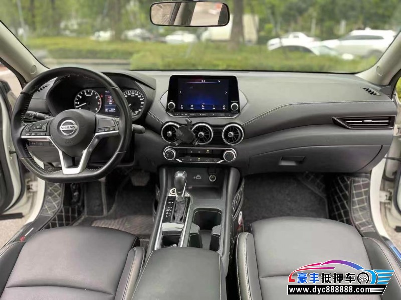 19年日产轩逸轿车抵押车出售