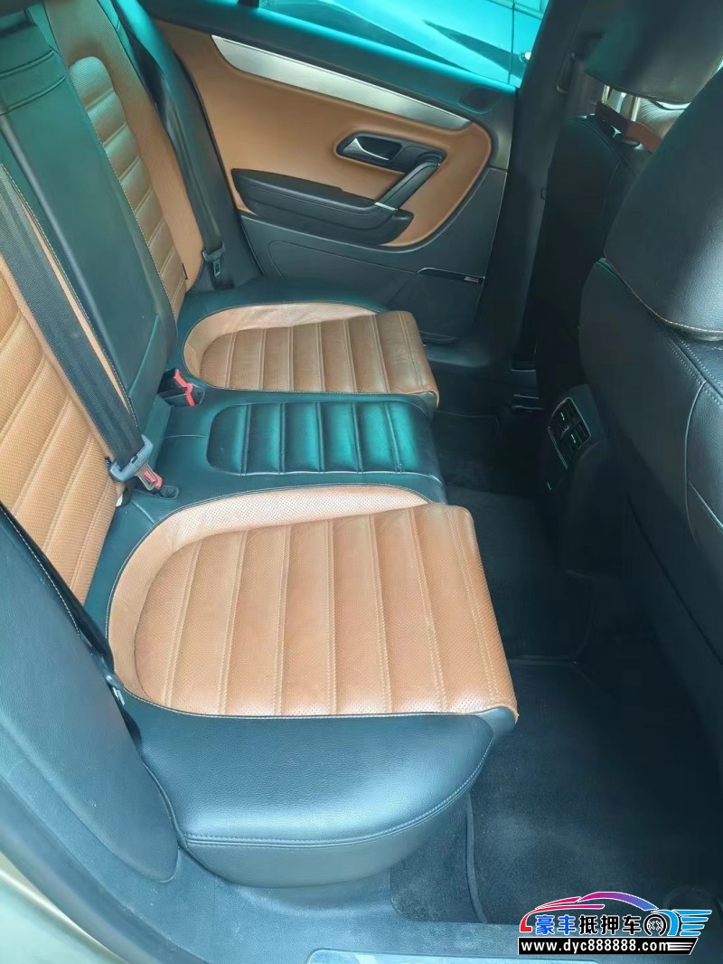 15年大众CC轿车抵押车出售