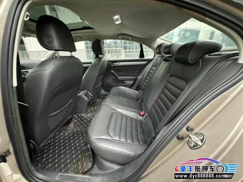 17年大众凌渡轿车抵押车出售