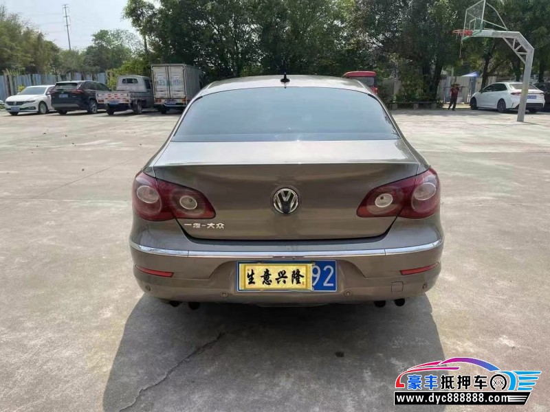 13年大众CC轿车抵押车出售