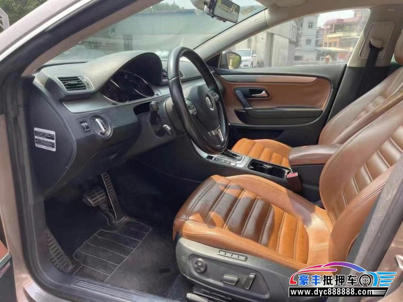 13年大众CC轿车抵押车出售