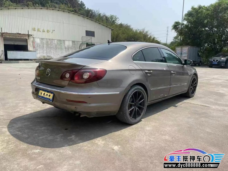 13年大众CC轿车抵押车出售