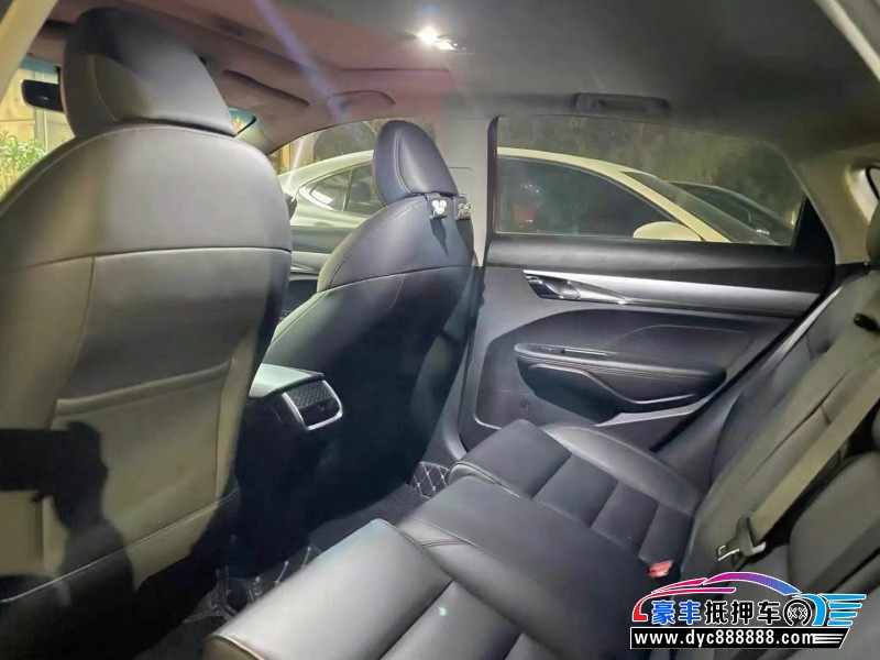 20年吉利缤瑞轿车抵押车出售