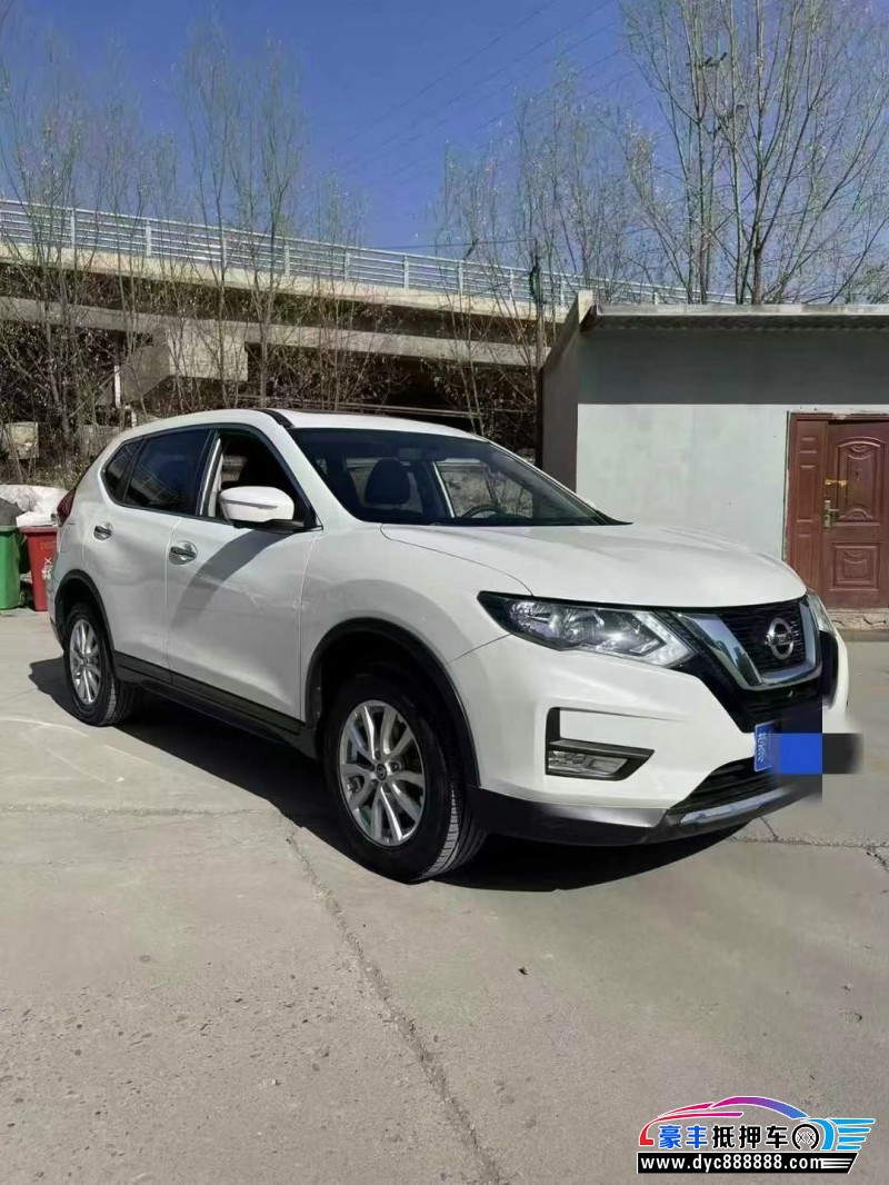 18年日产奇骏轿车抵押车出售