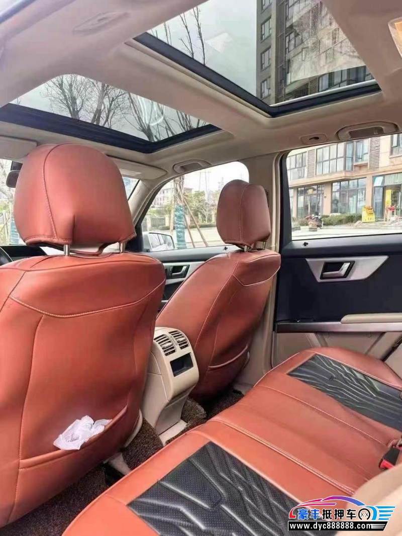 11年奔驰GLK轿车抵押车出售