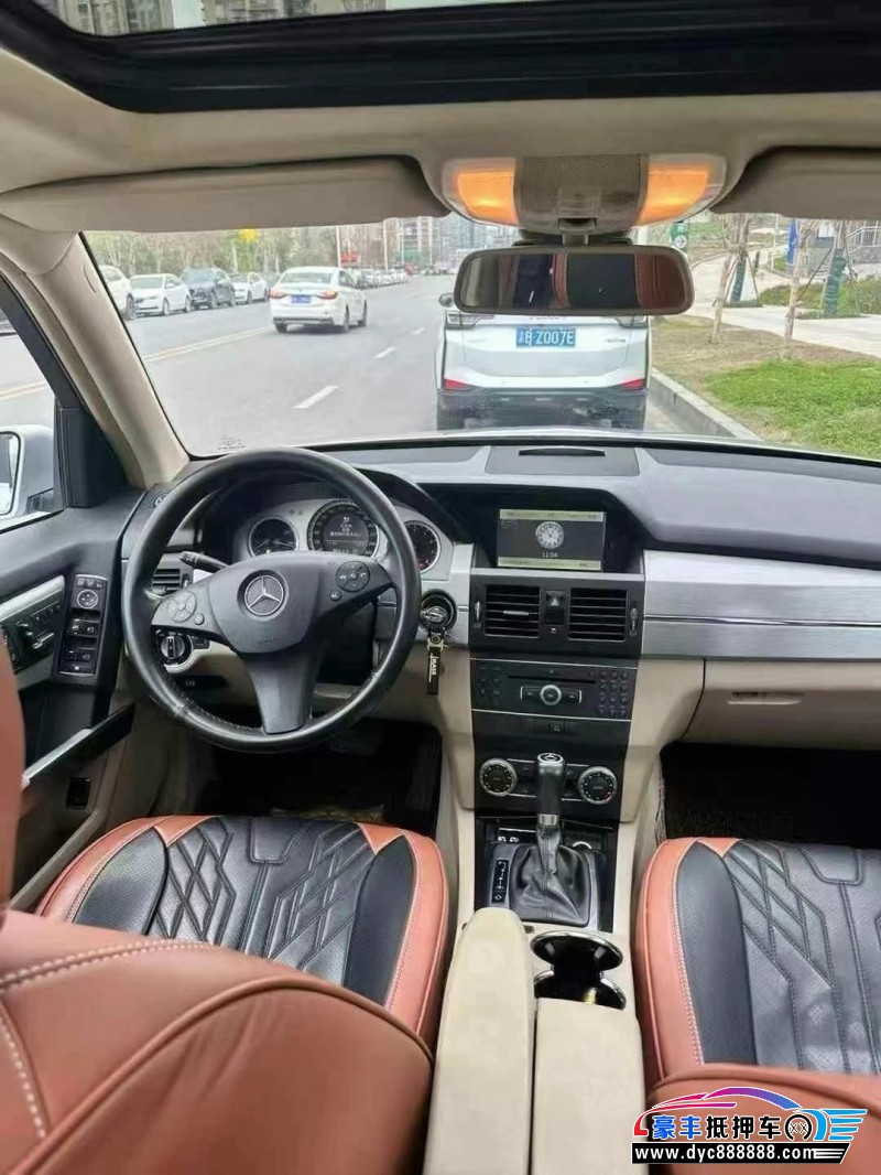 11年奔驰GLK轿车抵押车出售