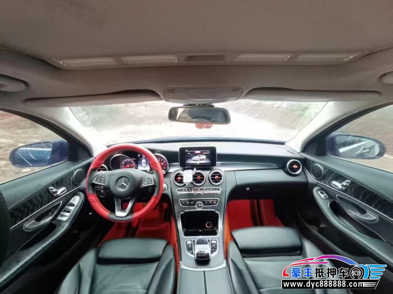 18年奔驰C轿车抵押车出售