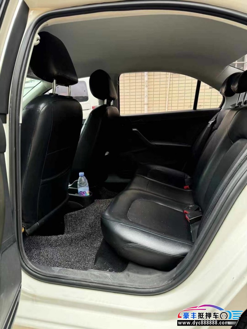 18年大众桑塔纳轿车抵押车出售