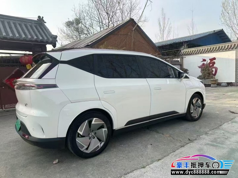 23年合创z03轿车抵押车出售