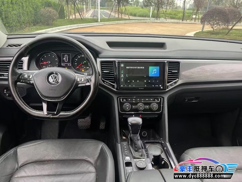 18年大众途昂轿车抵押车出售